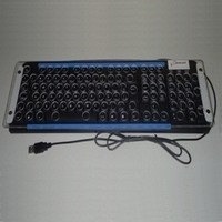 COLMIA DE ACRLICO COM TECLADO